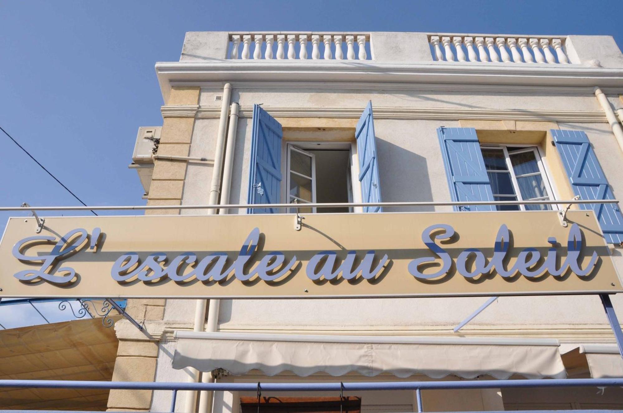 Hotel L'Escale Au Soleil Сен-Агулф Екстериор снимка