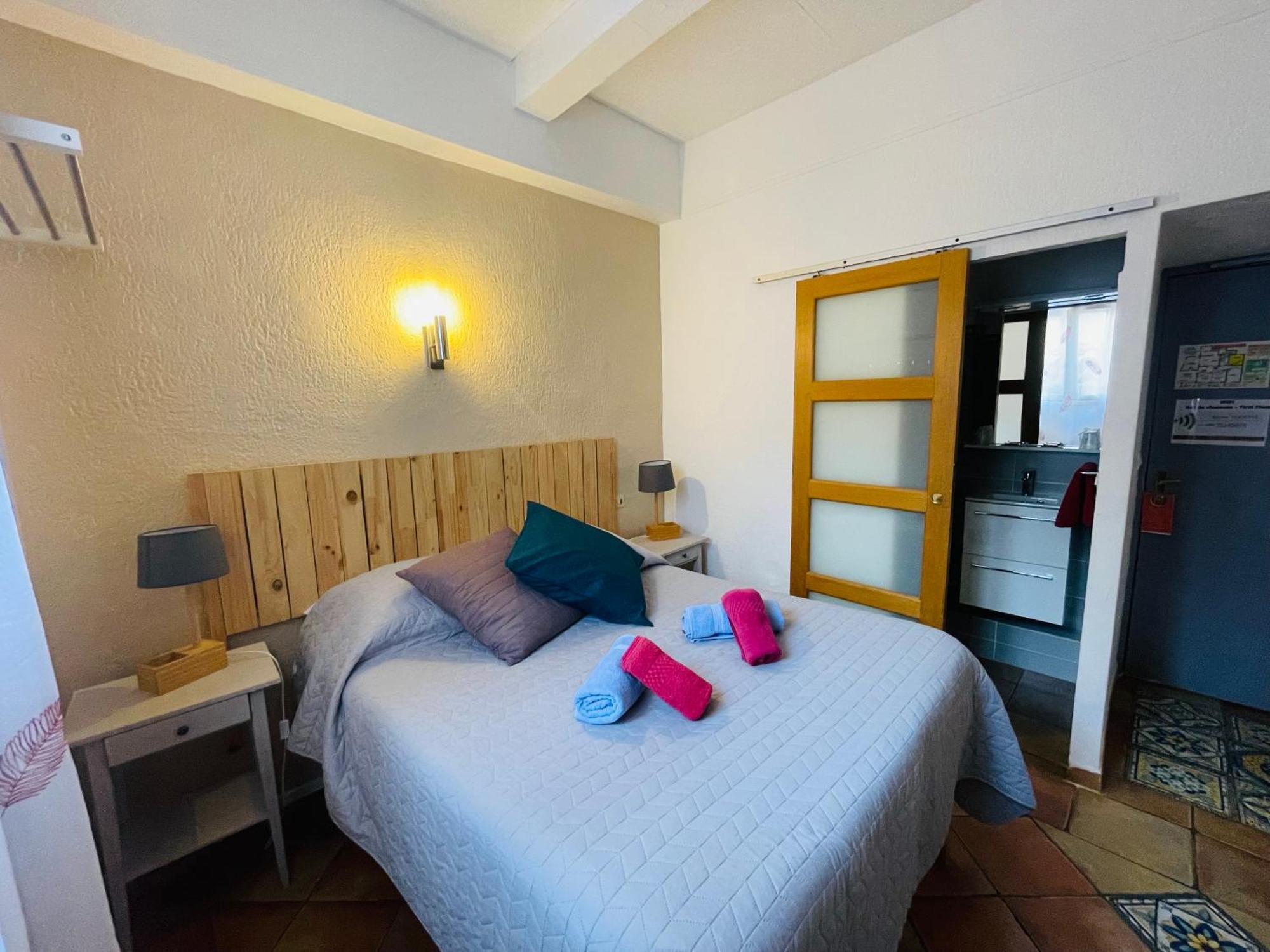 Hotel L'Escale Au Soleil Сен-Агулф Екстериор снимка